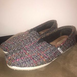 Multi colored tweed Toms